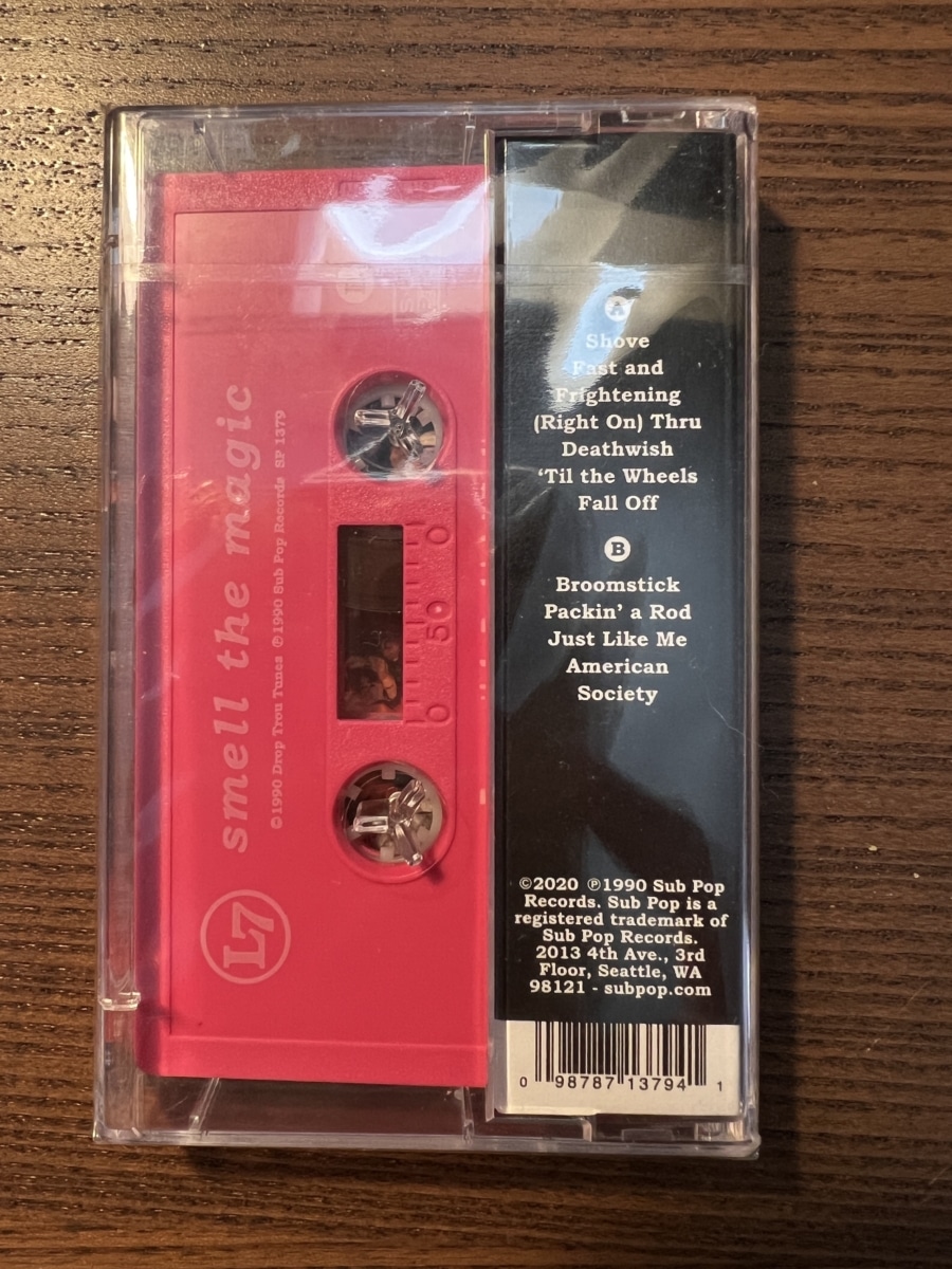 L7 - Smell The Magic (Pink Cassette) - Image 2